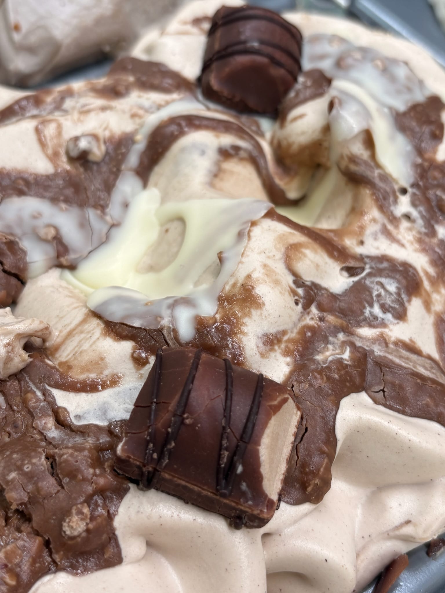 Kinder Bueno ice cream with whole pieces of the chocolate bar embedded on top